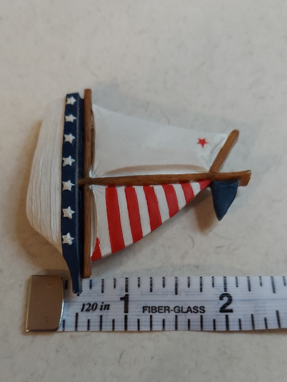 Nautical Sailboat refrigerator magnets - Set Of 2 - Blue, White & Red Vintage - Picture 8 of 10